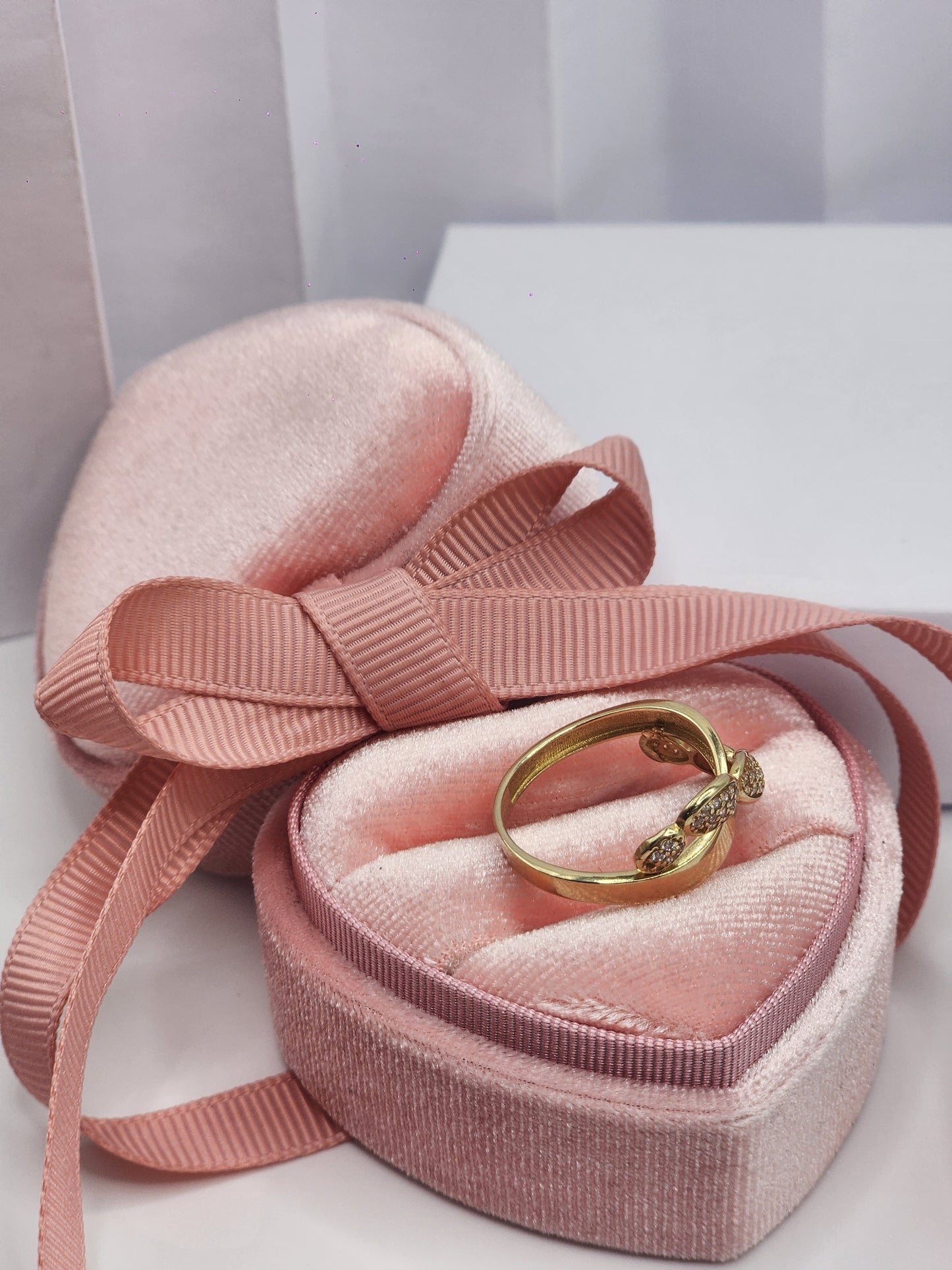 Cross Ring with Zirconia