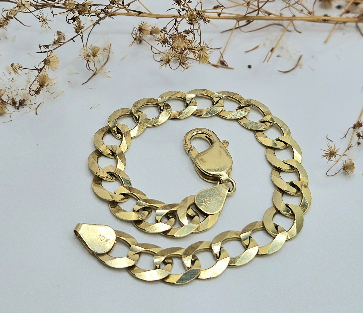 Simple Bracelet