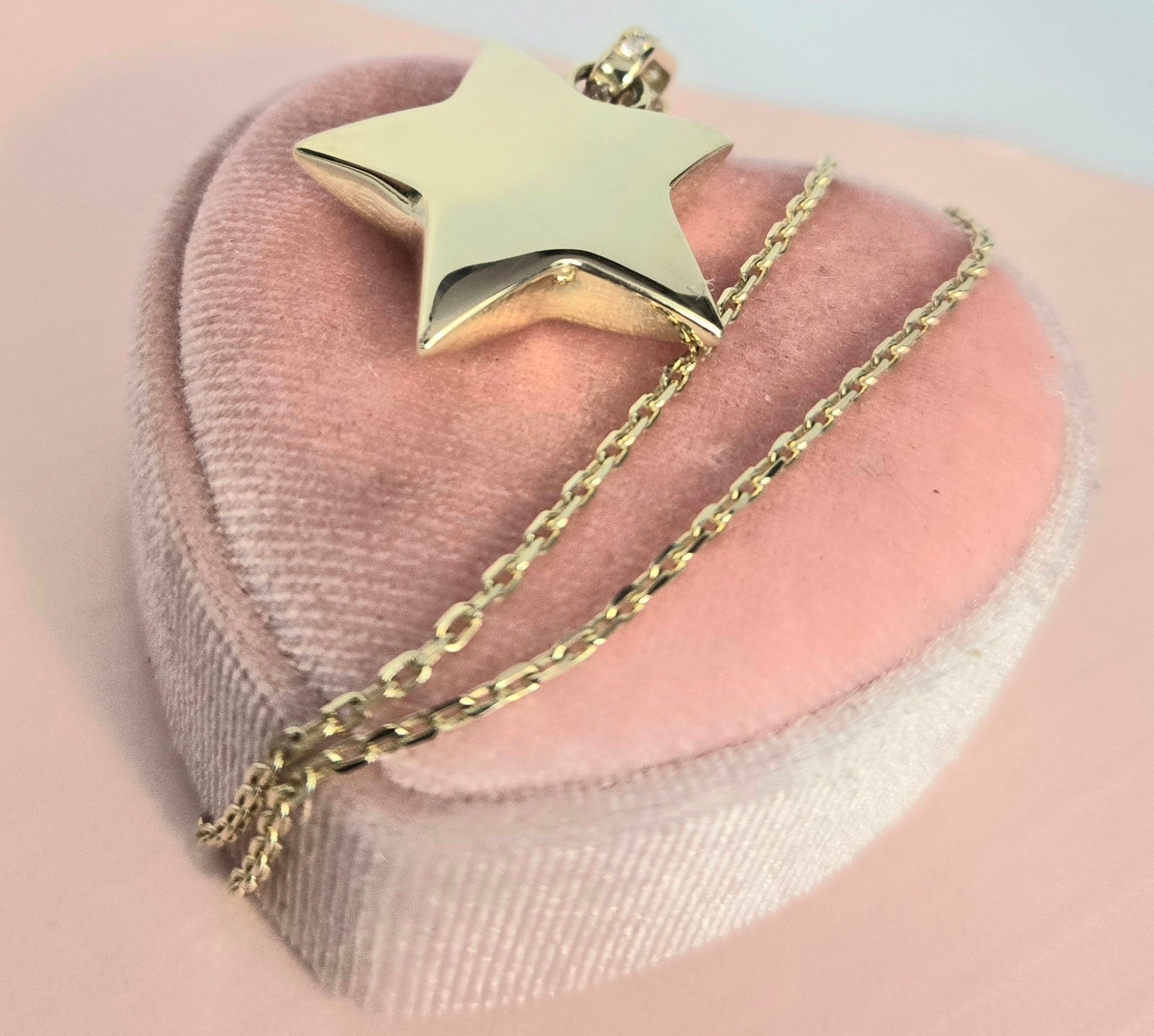 Zirconia Star Pendant Chain