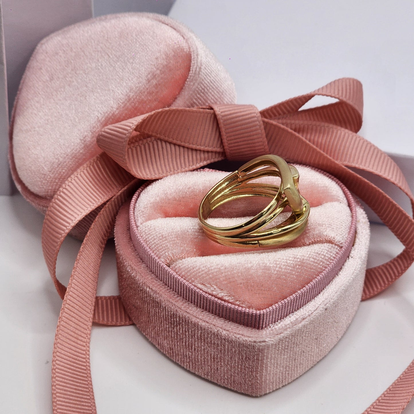 Double Leaf Ring