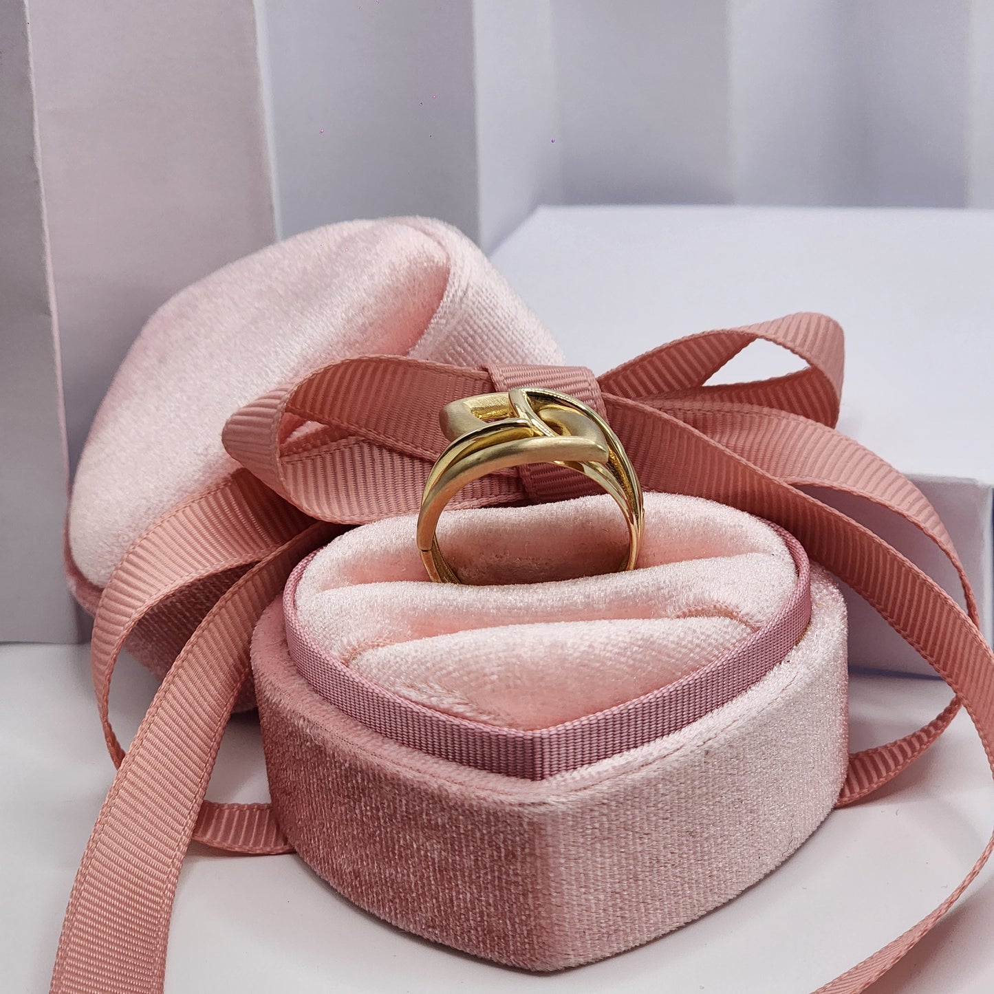 Double Leaf Ring