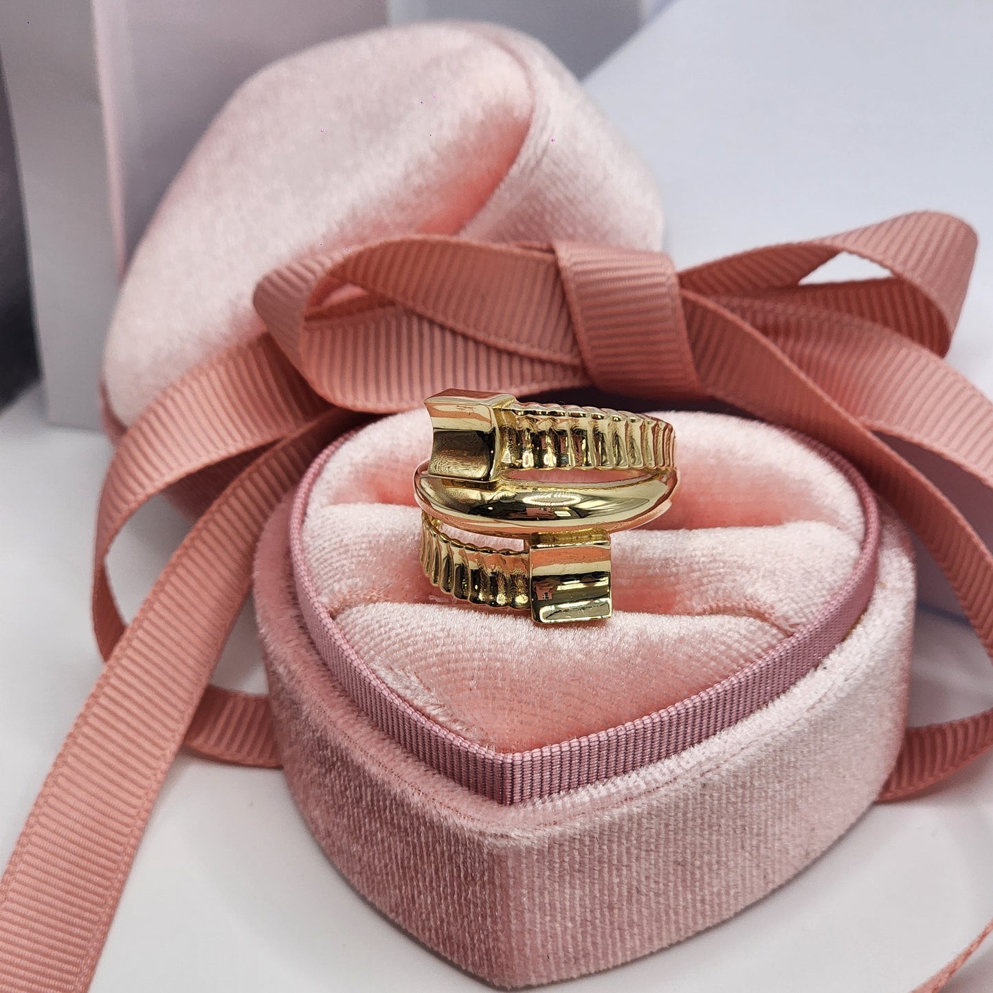 Double Hammer Ring
