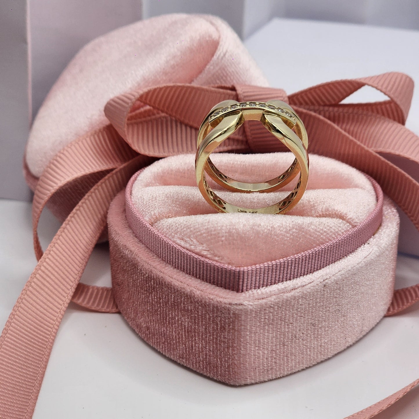 H Ring