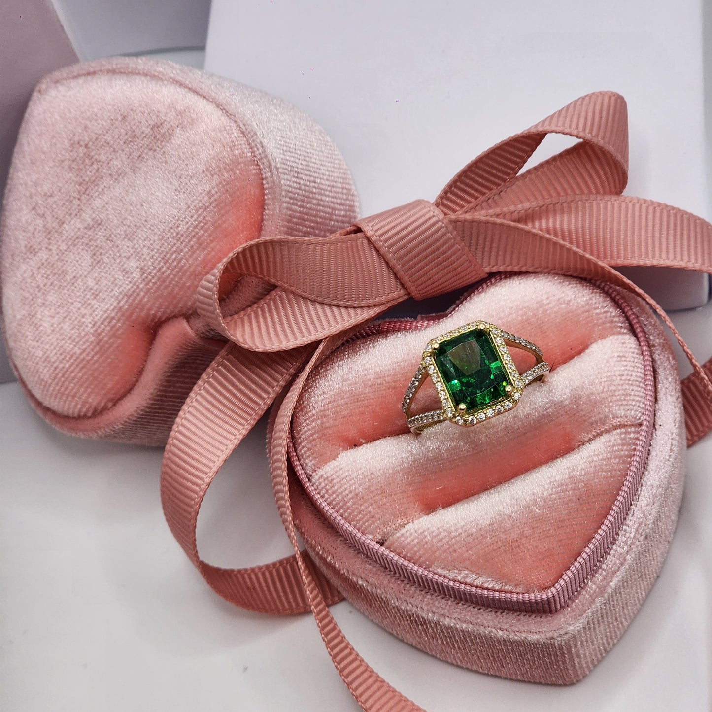 Green Stone Ring