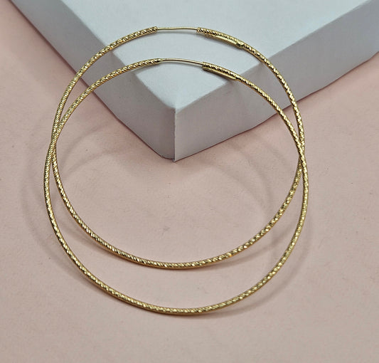 Thin Hoop Earing