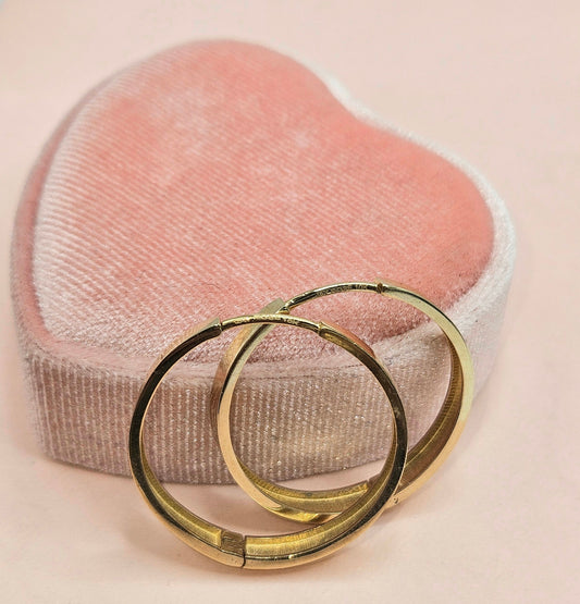 Triangle Rings
