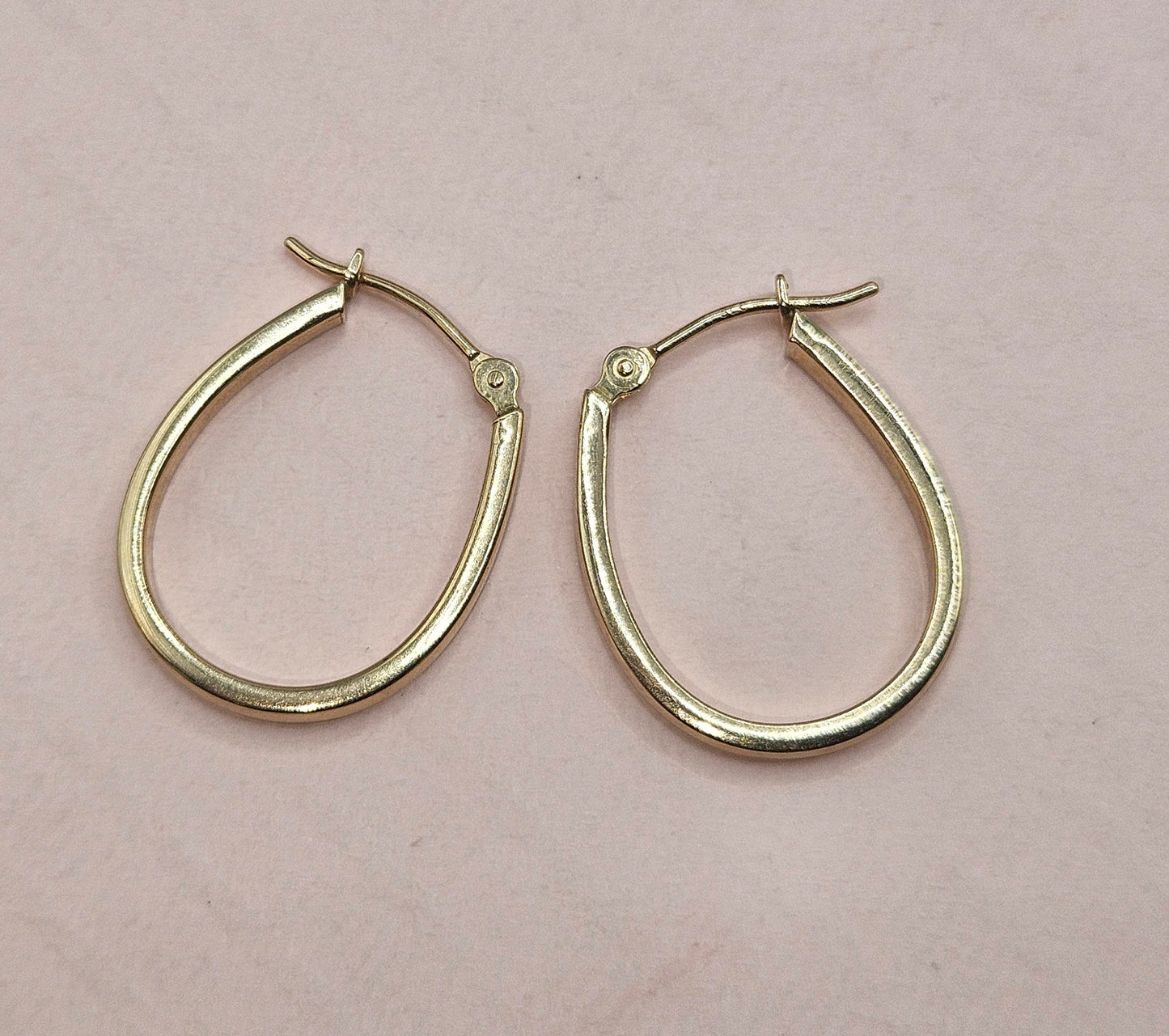 U shaped Hoops