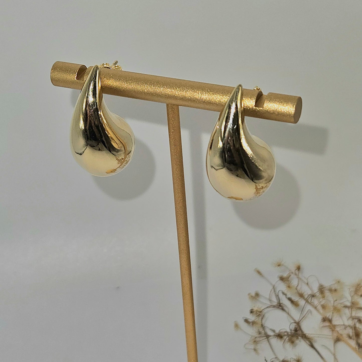 Medium Gothic Earings