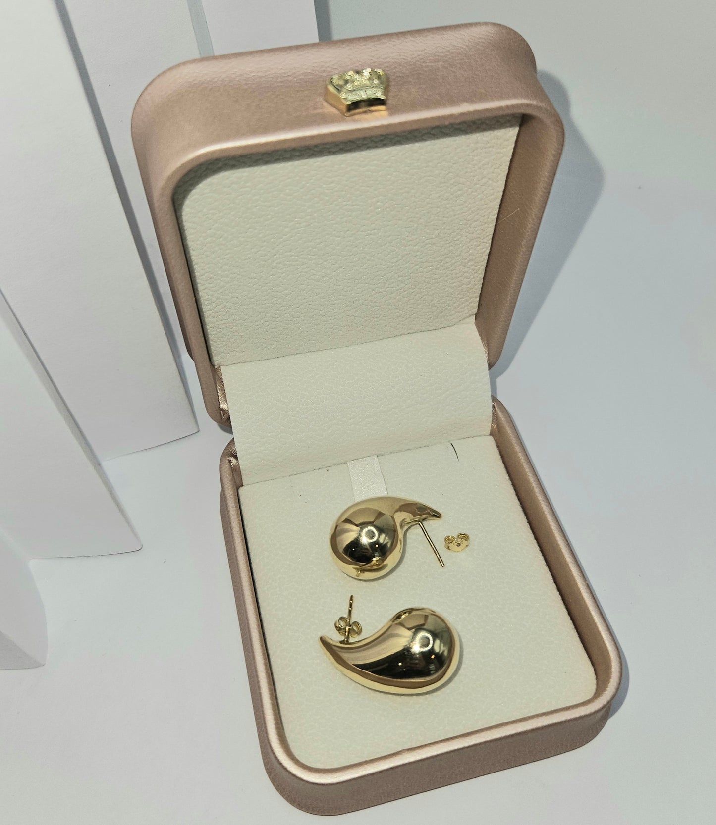 Large Gothic Earing