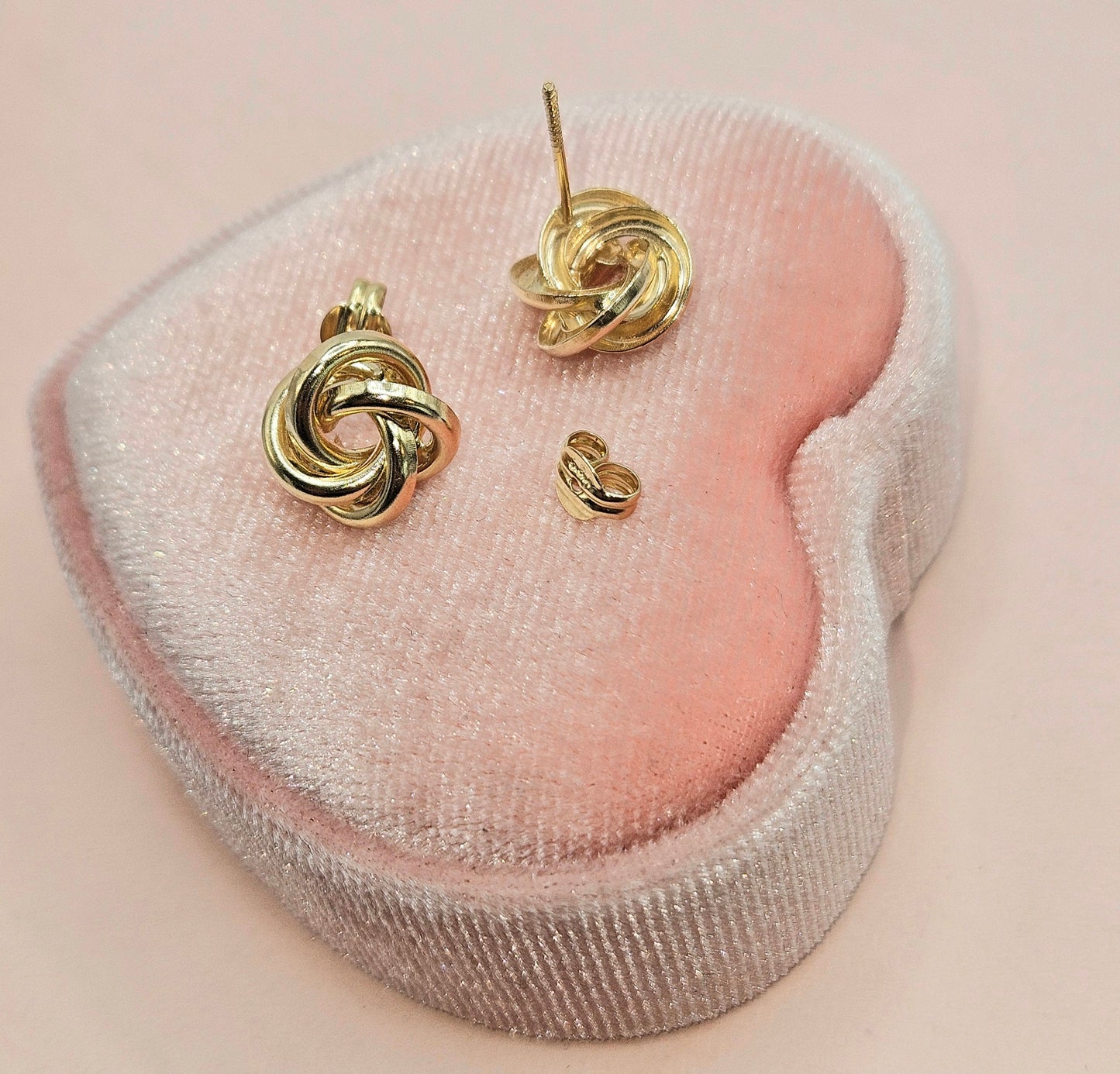 Knots