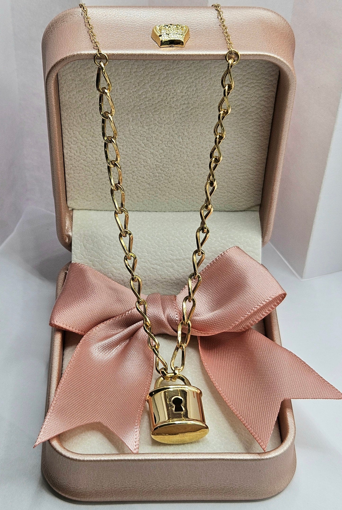 Chain with Padlock