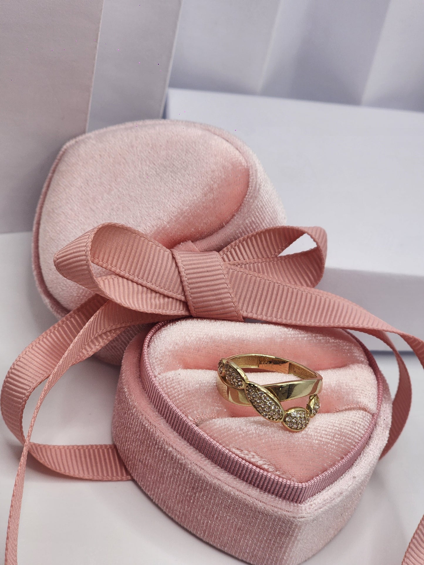 Cross Ring with Zirconia