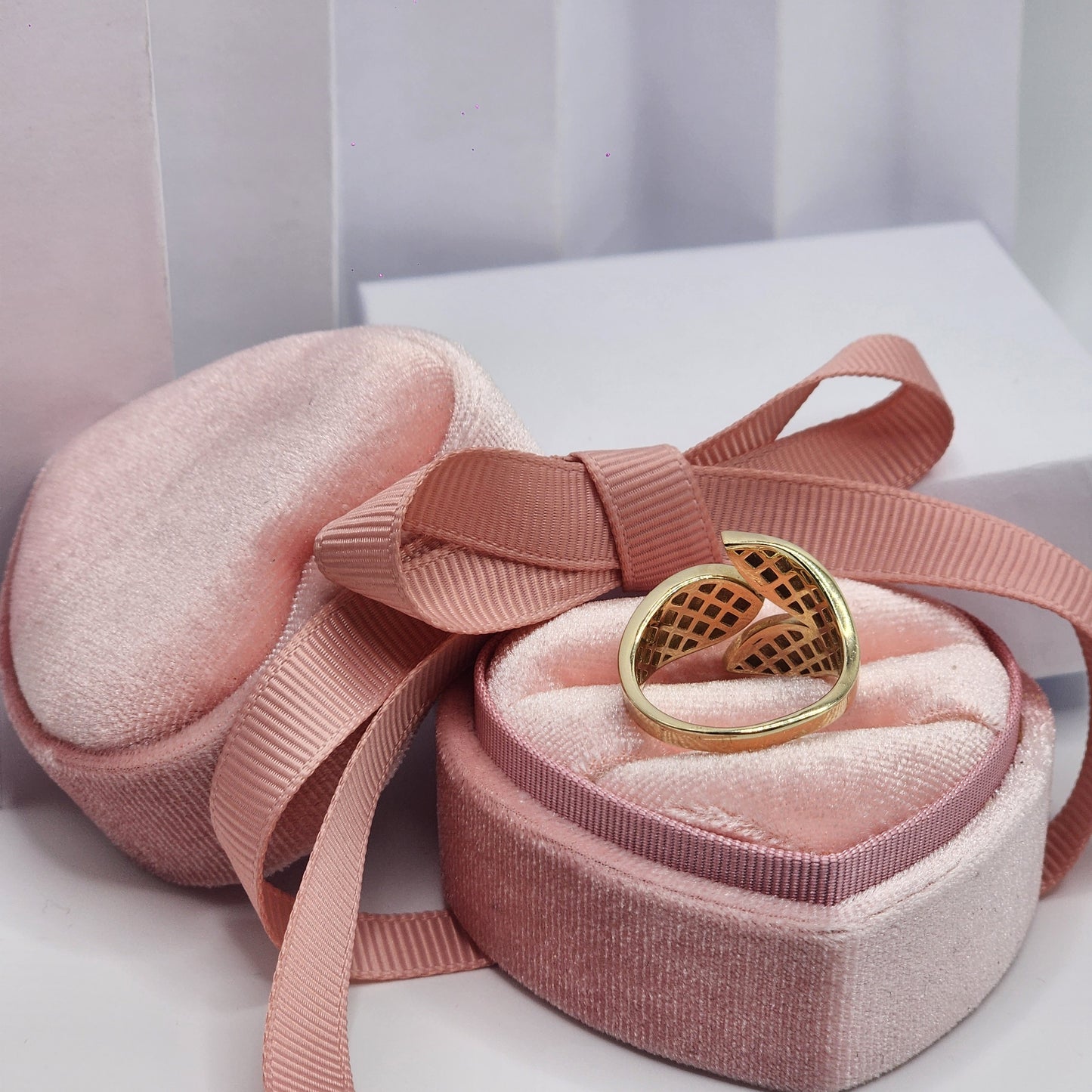 Three Leaf Ring
