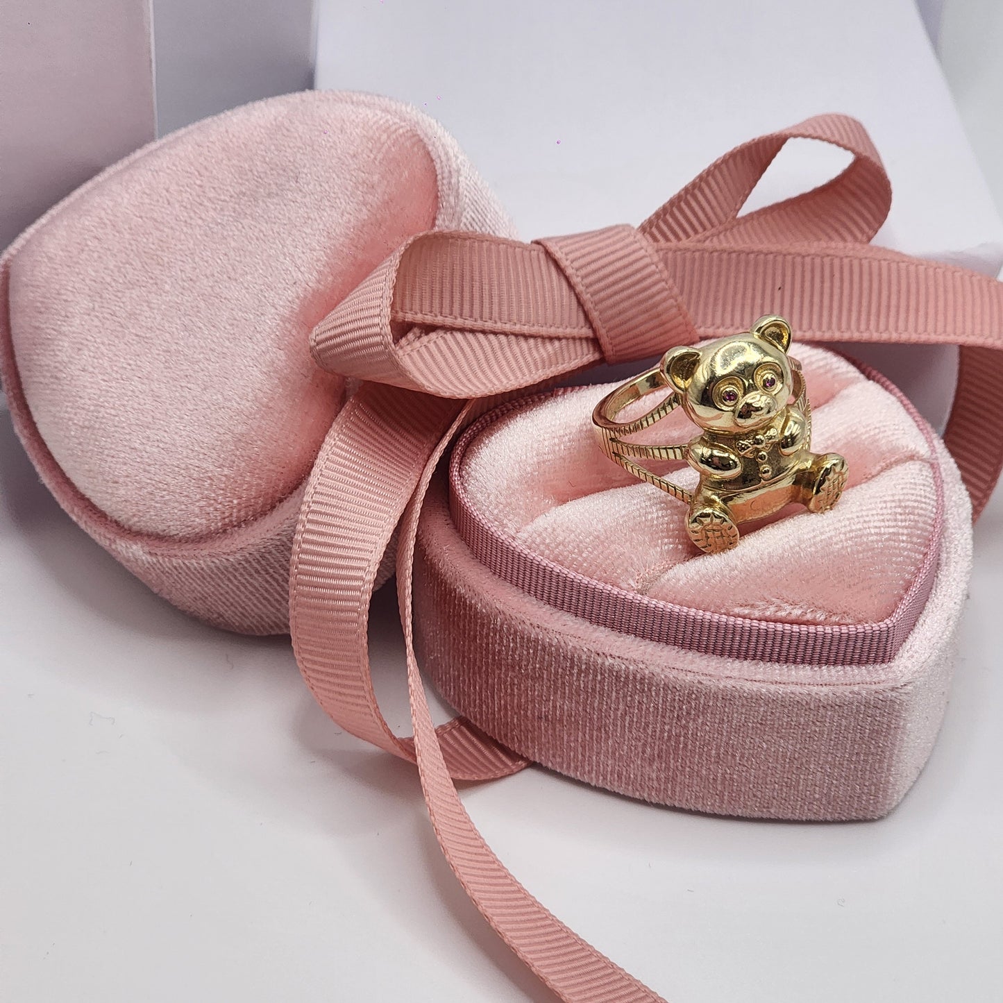 Teddy Ring