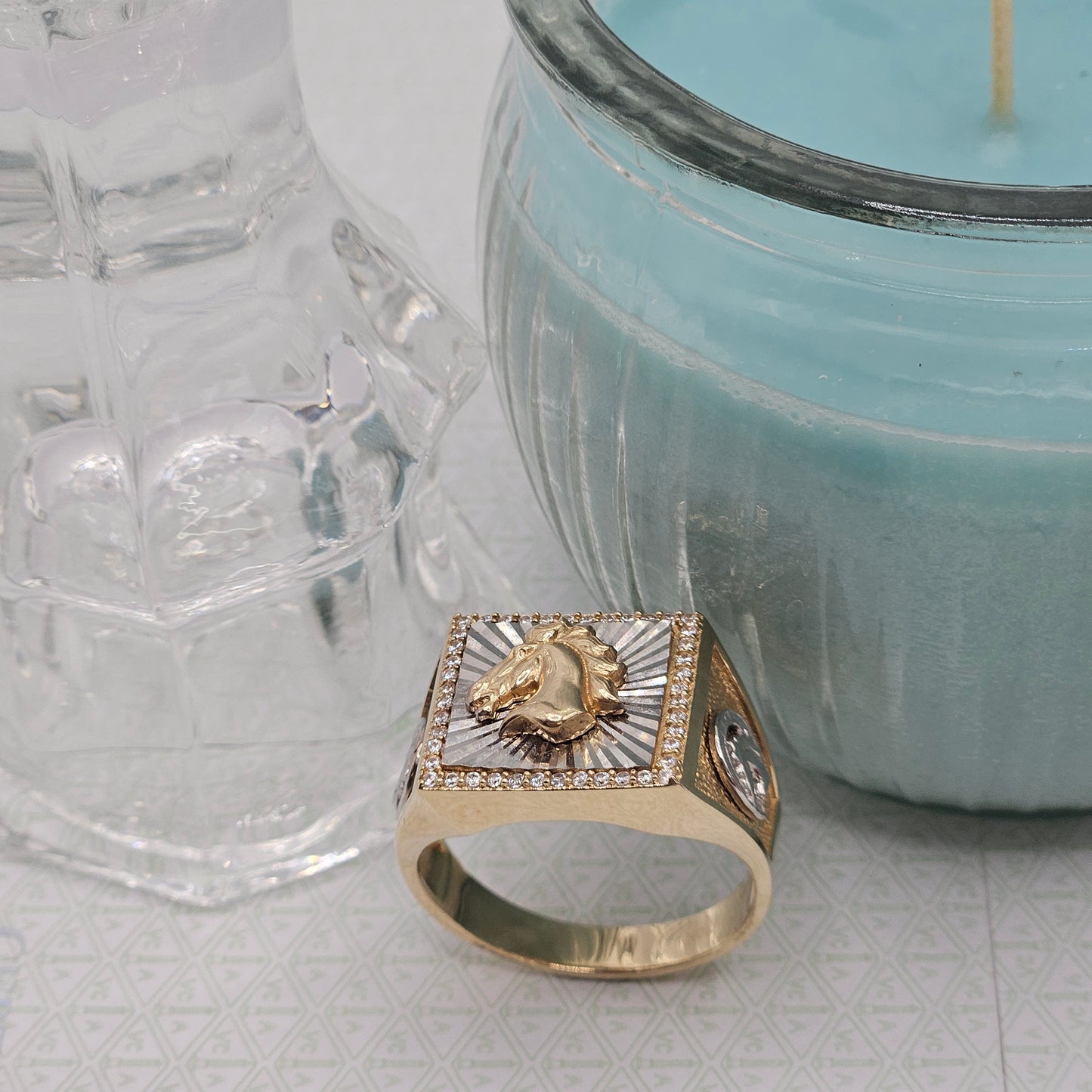 Horse Ring