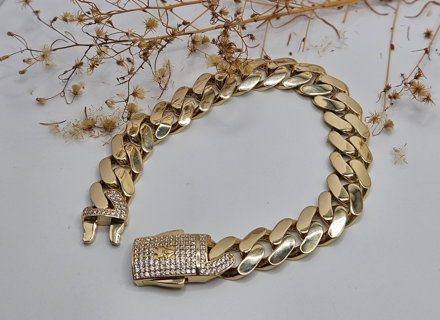 Bracelet with Crown and Diamond Clasp
