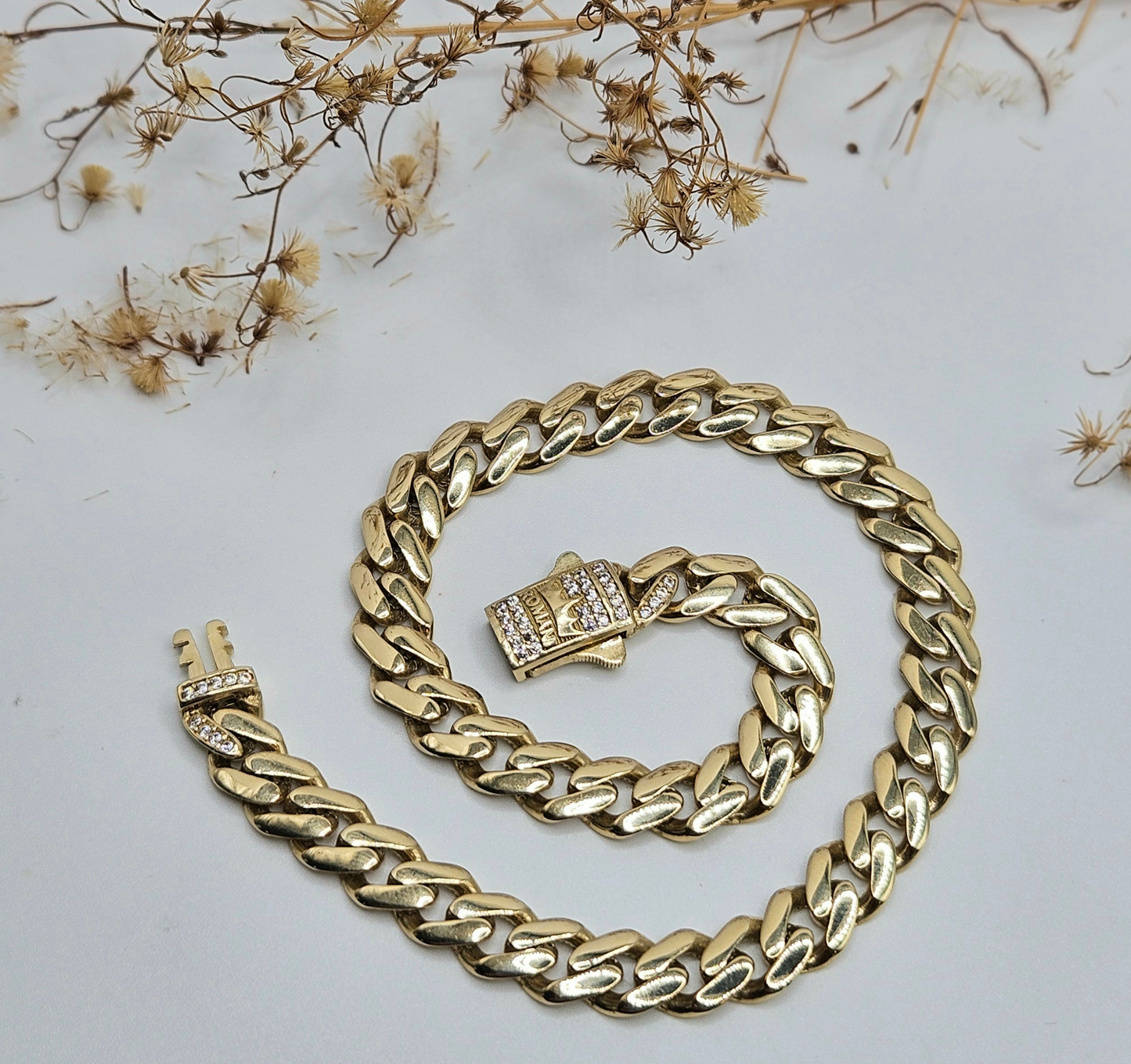 Bracelet with Crown and Zirconia Closure