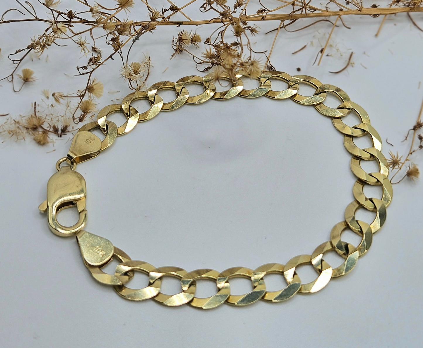 Simple Bracelet