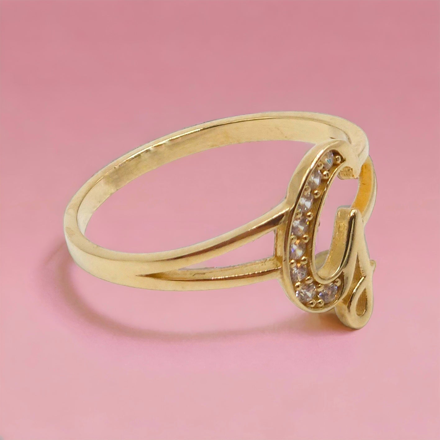 Ring With Initial G