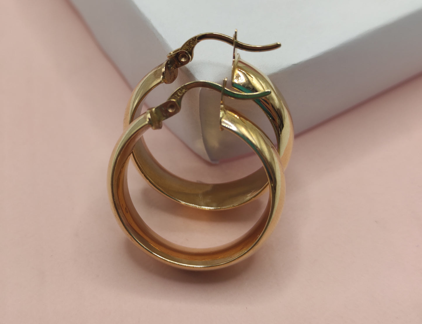 Small Flat Wide Hoops