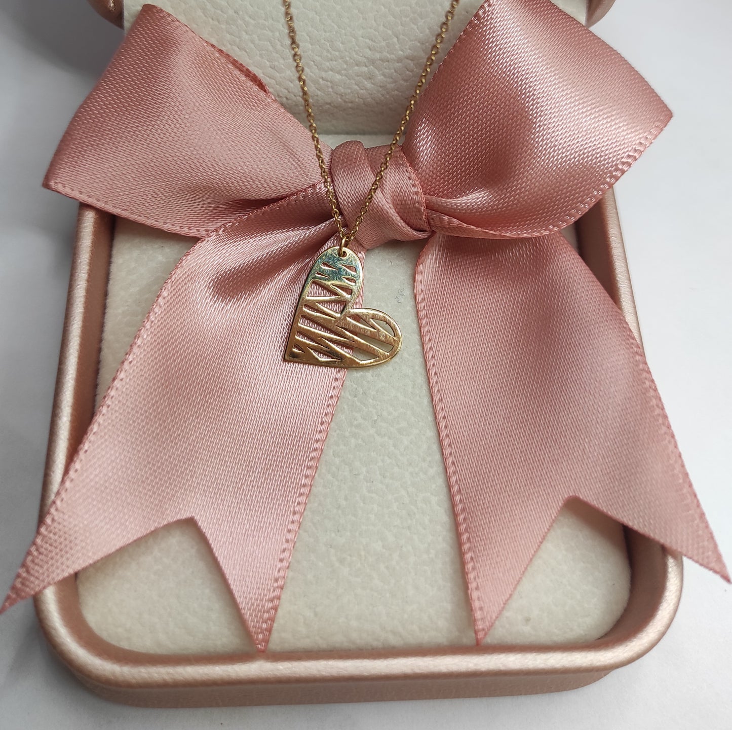 Extra Fine Grated Heart Pendant Chain
