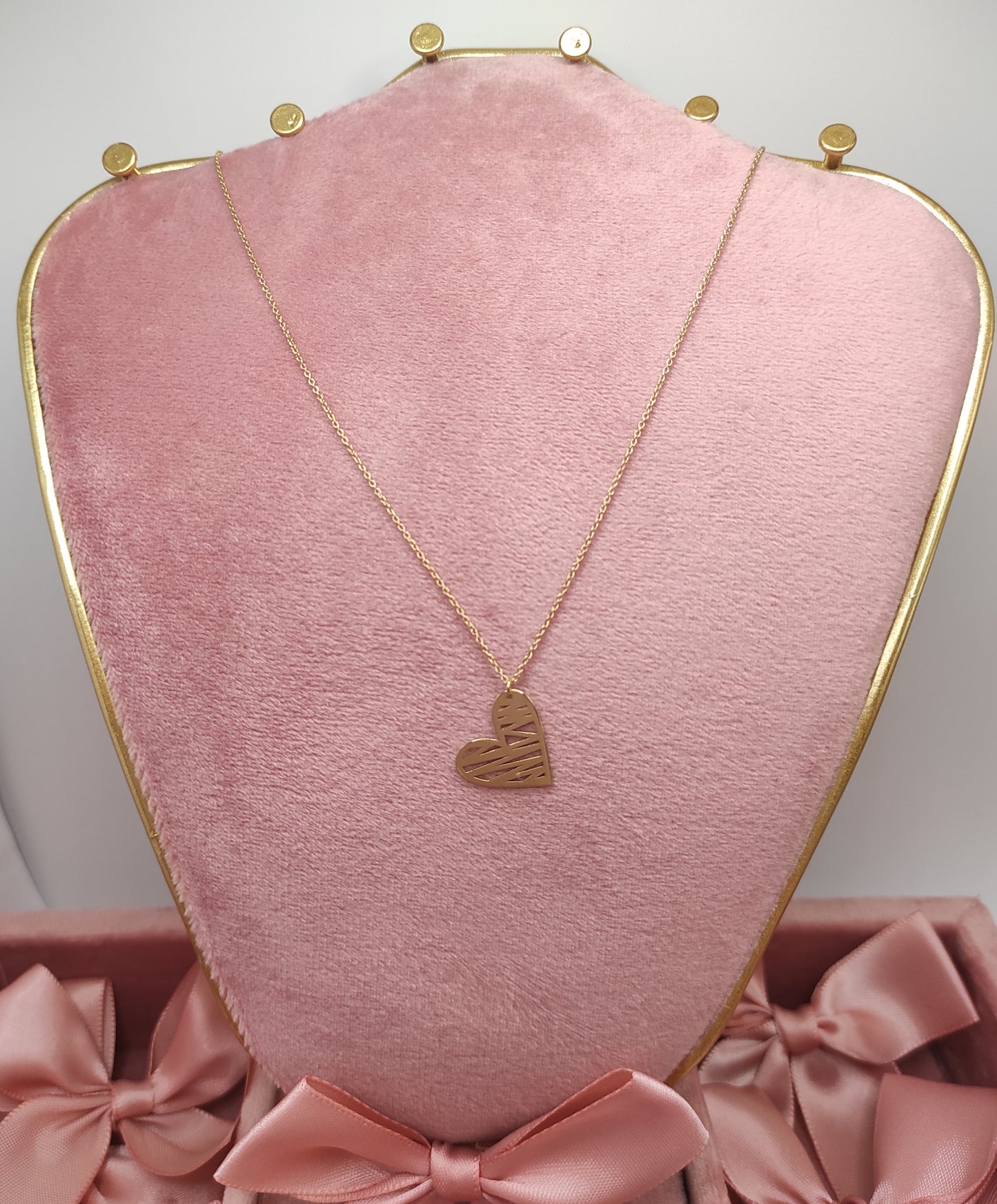 Extra Fine Grated Heart Pendant Chain