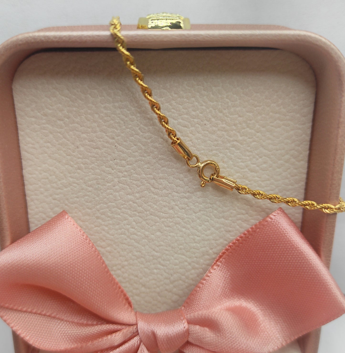Cordon style chain